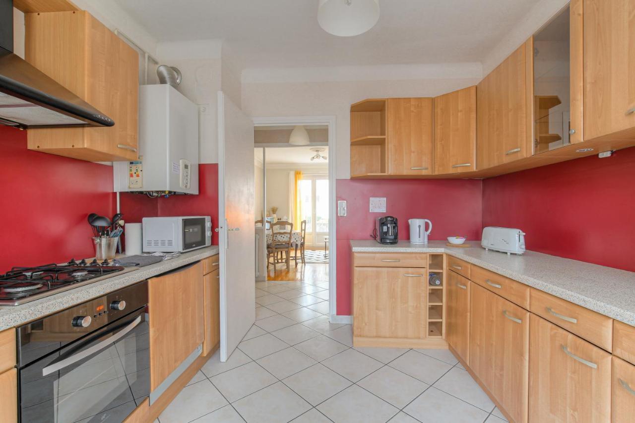 Le Parilly - Ma Cabotte Apartment Venissieux Luaran gambar