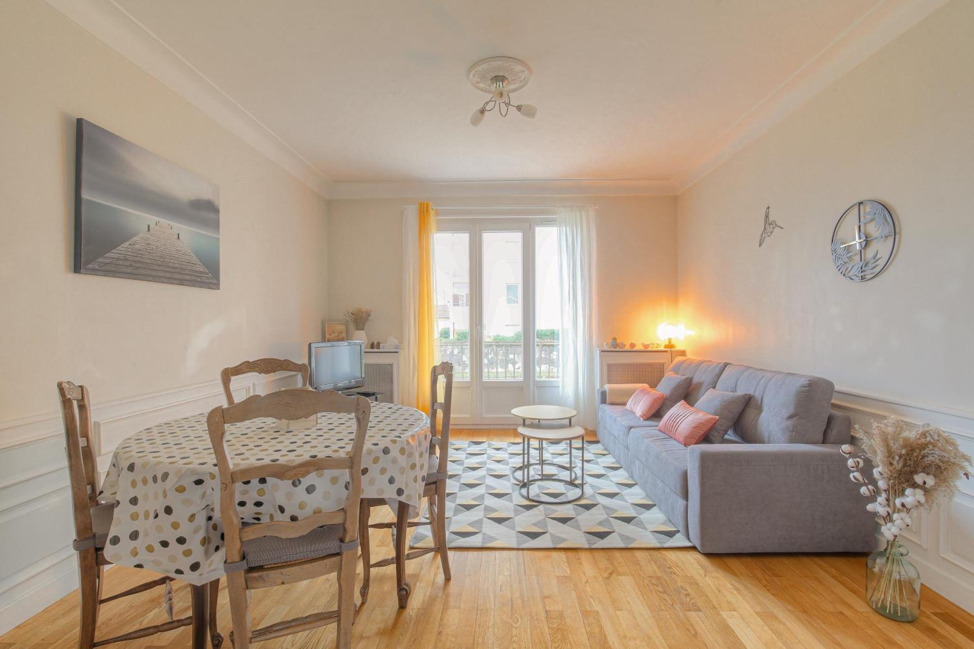 Le Parilly - Ma Cabotte Apartment Venissieux Luaran gambar